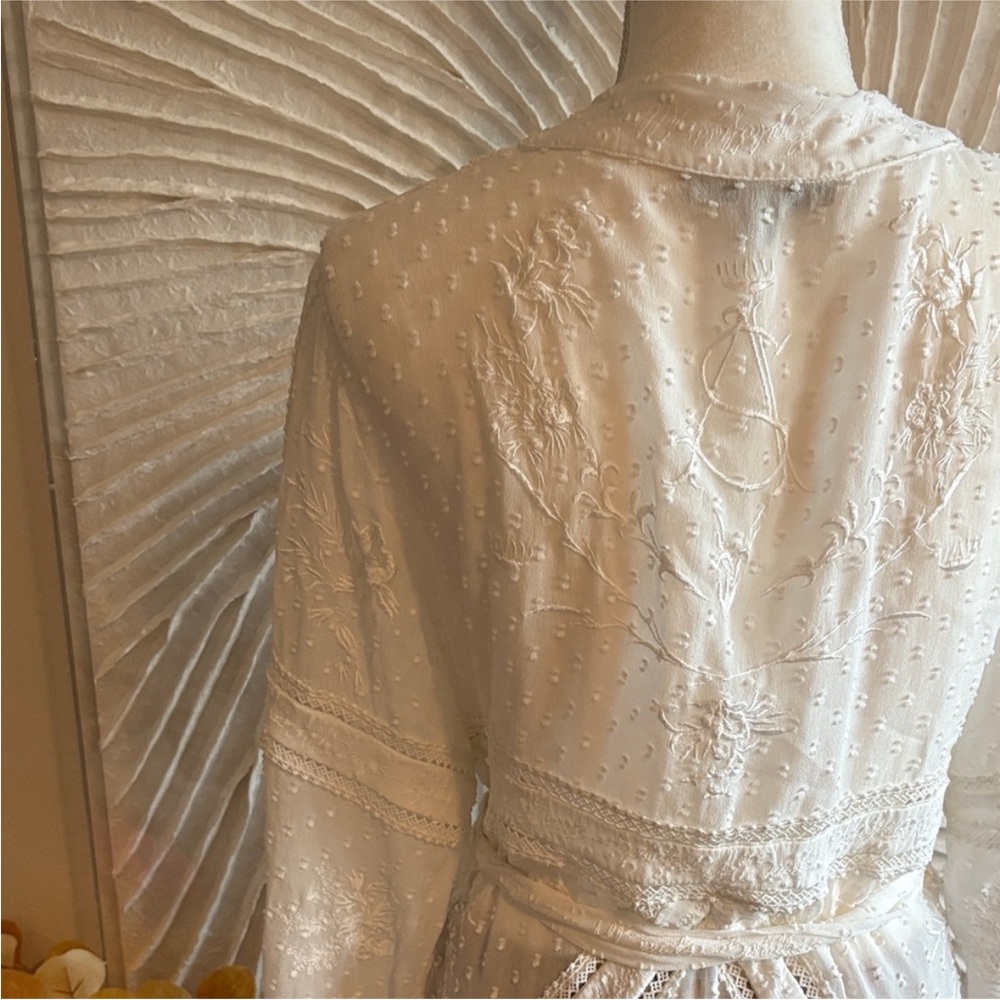 AllSaints Delicate Lace Top/Kimono